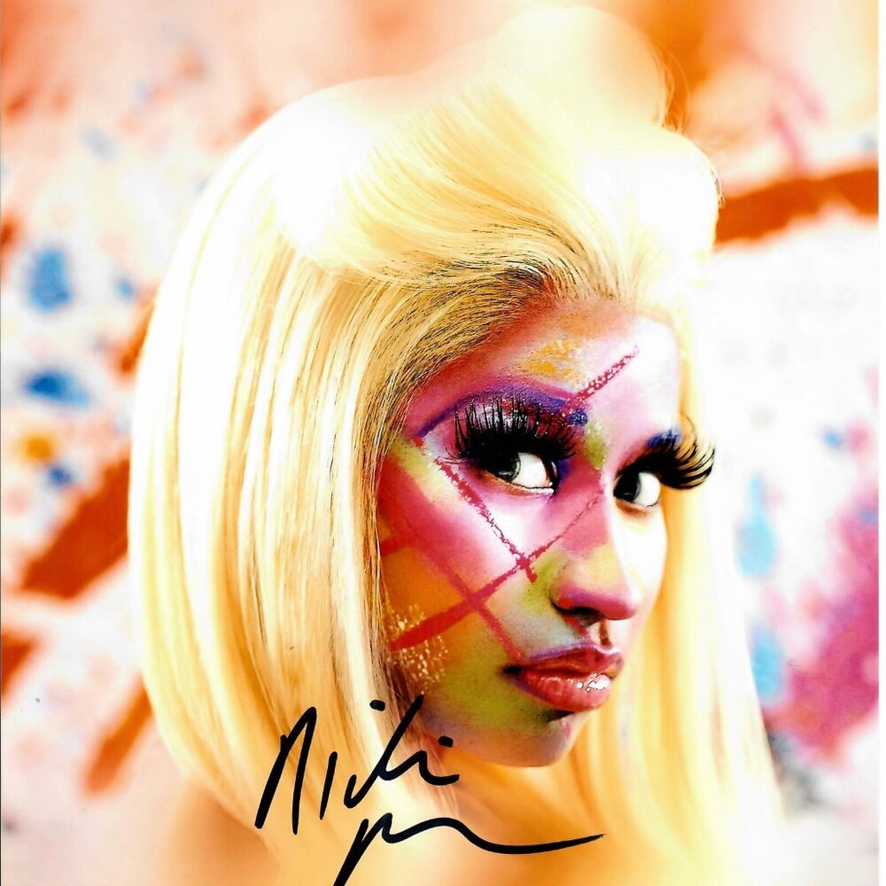 Nicki Minaj Singer Rapper Songwriter Business Woman Signed 8X10 Photo